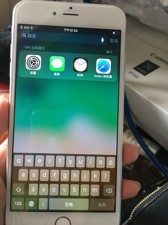 苹果照片在手机卡里吗苹果手机卡取出来照片还在吗