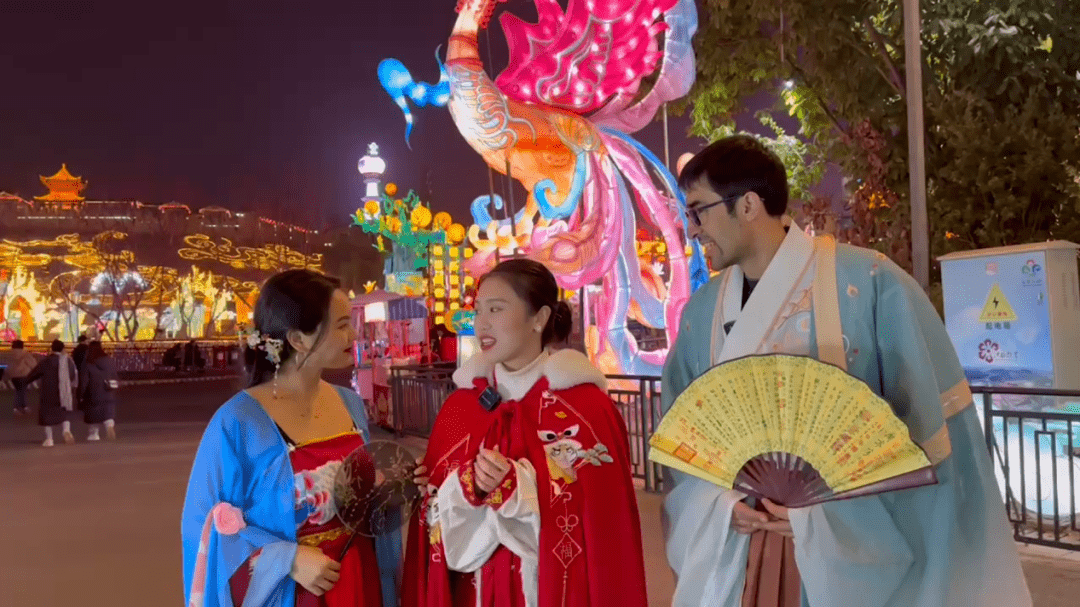 有播直播苹果版
:乘风出海新征程丨中国（四川）出口商品“世界播”——定期播、卖家公益培训自贡站圆满举行-第3张图片-亚星国际官网