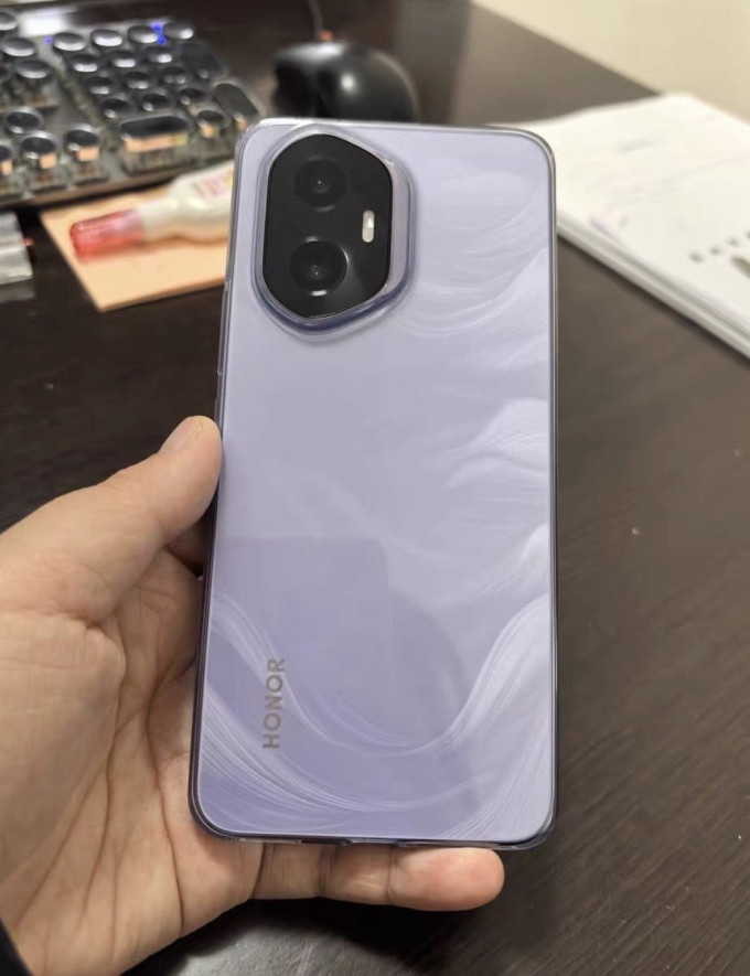 荣耀苹果版(荣耀苹果版免费主题商店)-第2张图片-QuickQ官网